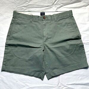 J Crew Men's 8" Short - 34" waist